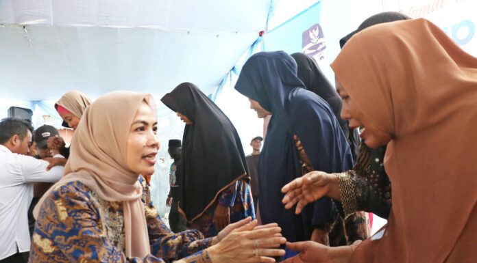 1.000 Paket Sembako Disebar di Pabuaran