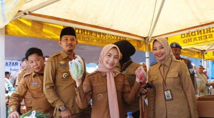 Diskoumperindag Gelar Bazar Murah, Sambut HUT ke-499 Kabupaten Serang bazar murah