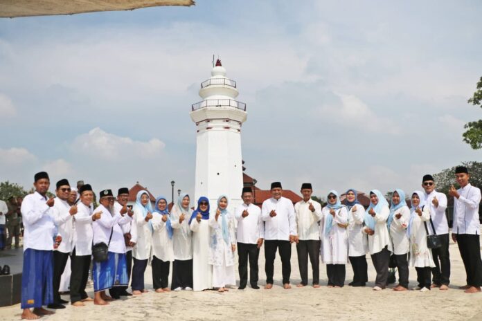 Ratu Zakiyah Ratu Zakiyah