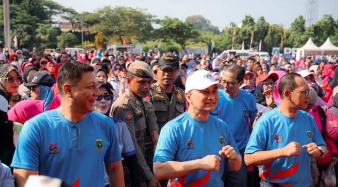 Wagub Banten Dorong Warga Terapkan Gaya Hidup Sehat Lewat Senam Massal