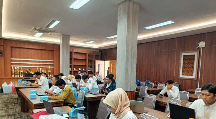 Diskominfo Kabupaten Serang Latih Pengelola Website Puskesmas