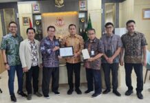 Pemkab Serang Serahkan Sertifikat GBH RS Adhyaksa ke Kejagung