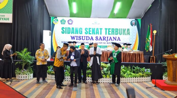 STIT Al-Khairiyah Gelar Wisuda Sarjana ke XIV, Fajar Hadi Prabowo Sampaikan Hal Ini