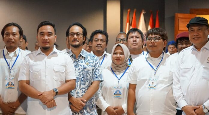 Walikota Cilegon Robinsar Tegaskan Dukung Profesionalisme Jurnalis Lewat UKW