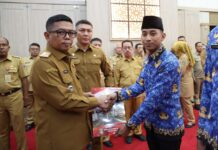 Sebanyak 4.631 Pegawai Pemerintah Pemprov Banten Terima SK PPPK Paruh Waktu