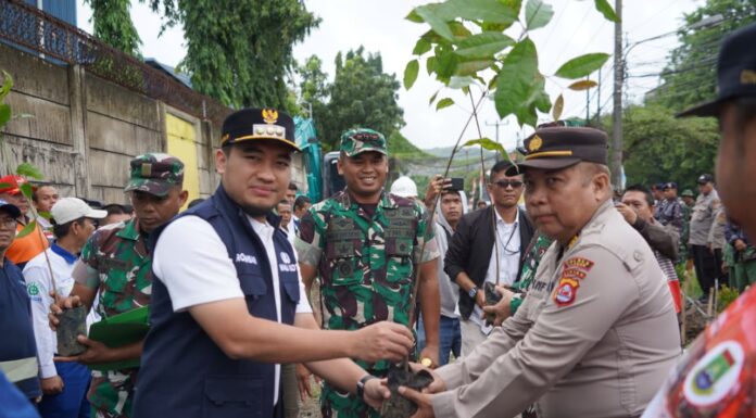Peringati Bulan Menanam, Robinsar Berkomitmen Lakukan Penghijauan secara Berkelanjutan