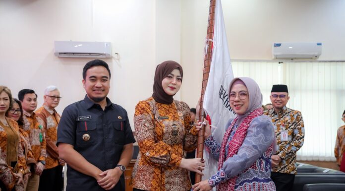 Alfi Rizki Agnia Robinsar Resmi Nahkodai Dekranasda Kota Cilegon