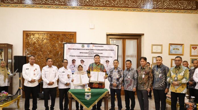 Bupati Pandeglang Umumkan, Mulai 2026 RKUD Pandeglang Dikelola Bank Banten