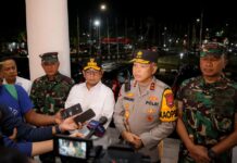 Gubernur Banten Andra Soni dan Kapolda Banten Pantau Operasi Lilin pada Malam Tahun Baru 2026