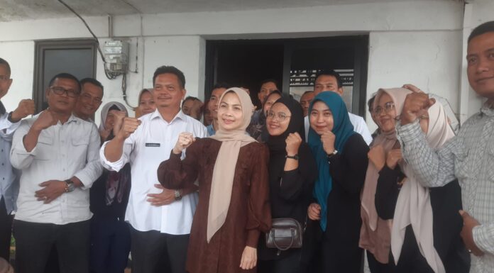 Bupati Serang Mendadak Mampir di Dinas PUPR, Staf Mengaku Terharu Bahagia