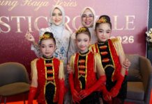Tinawati Andra Soni Hadiri Peluncuran Raya Series di Aston Serang