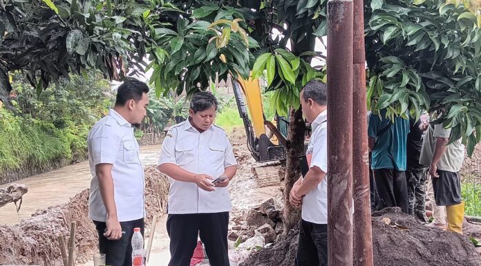 Respon Cepat Minimalkan Dampak Banjir, Pemkot Cilegon Bangun TPT Darurat