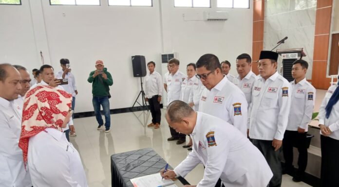 Pengurus PMI Kabupaten Serang Dilantik, Najib Hamas Sebut ada 3 Tantangan Besar