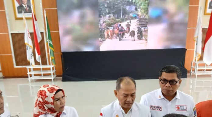 Fahmi Hakim Dilantik Jadi Ketua PMI Kabupaten Serang Periode 2025–2030