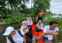 Warga Terdampak Banjir Dapat Layanan Administrasi Kependudukan dari Disdukcapil Kabupaten Serang
