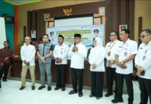 PT ABM Tebar 5.900 Paket Sembako untuk Warga Tidak Mampu