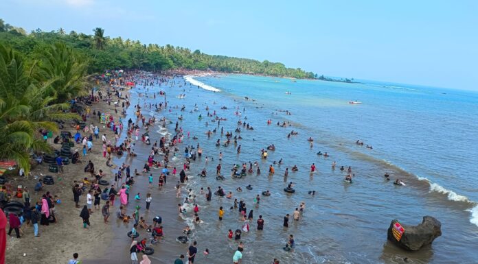 Mau Liburan Ke Anyer? Ini Jalur Alternatif yang Bebas Macet