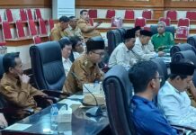 Kades Sindangheula Sampaikan Aspirasi Desa Saat Pansus DPRD Kabupaten Serang Gelar Raperda Sampah