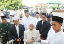 Bupati Serang Sholat Idul Adha di Alun-alun Kramatwatu