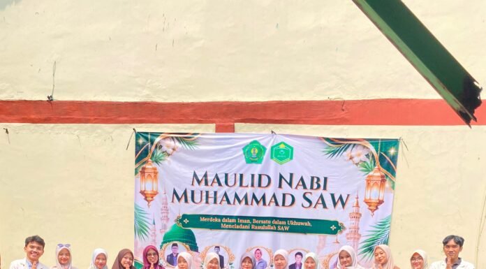 Mahasiswa PLP Integratif Kelompok 3 UIN Banten Ikut Meriahkan Peringatan Maulid Nabi